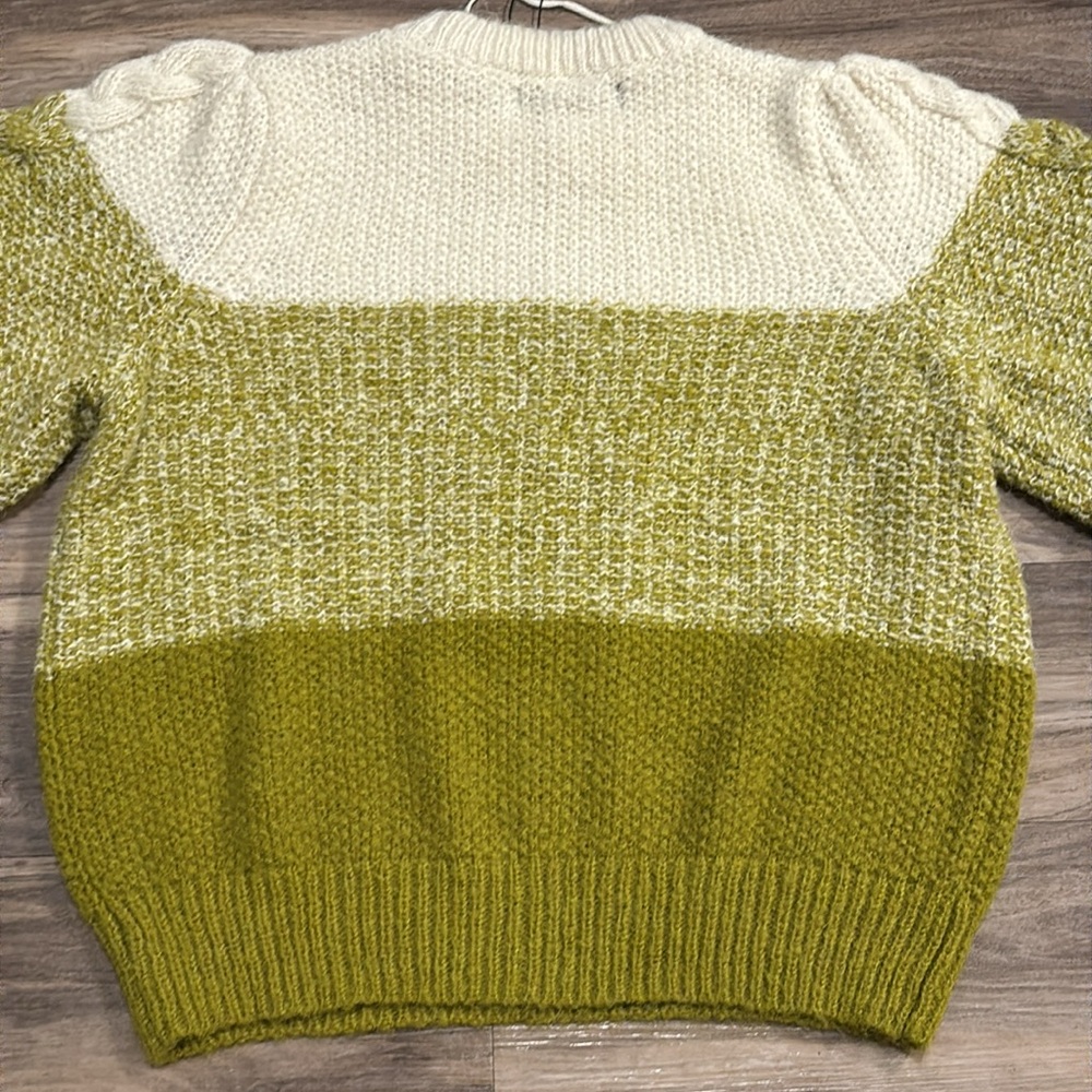 **NWT** Vera Moda Knit Sweater - Picture 4 of 6